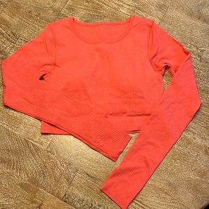 Lululemon Ebb to Street Sleeve Size 8